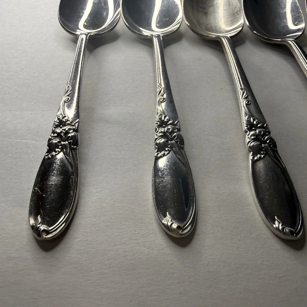 Oneida product set